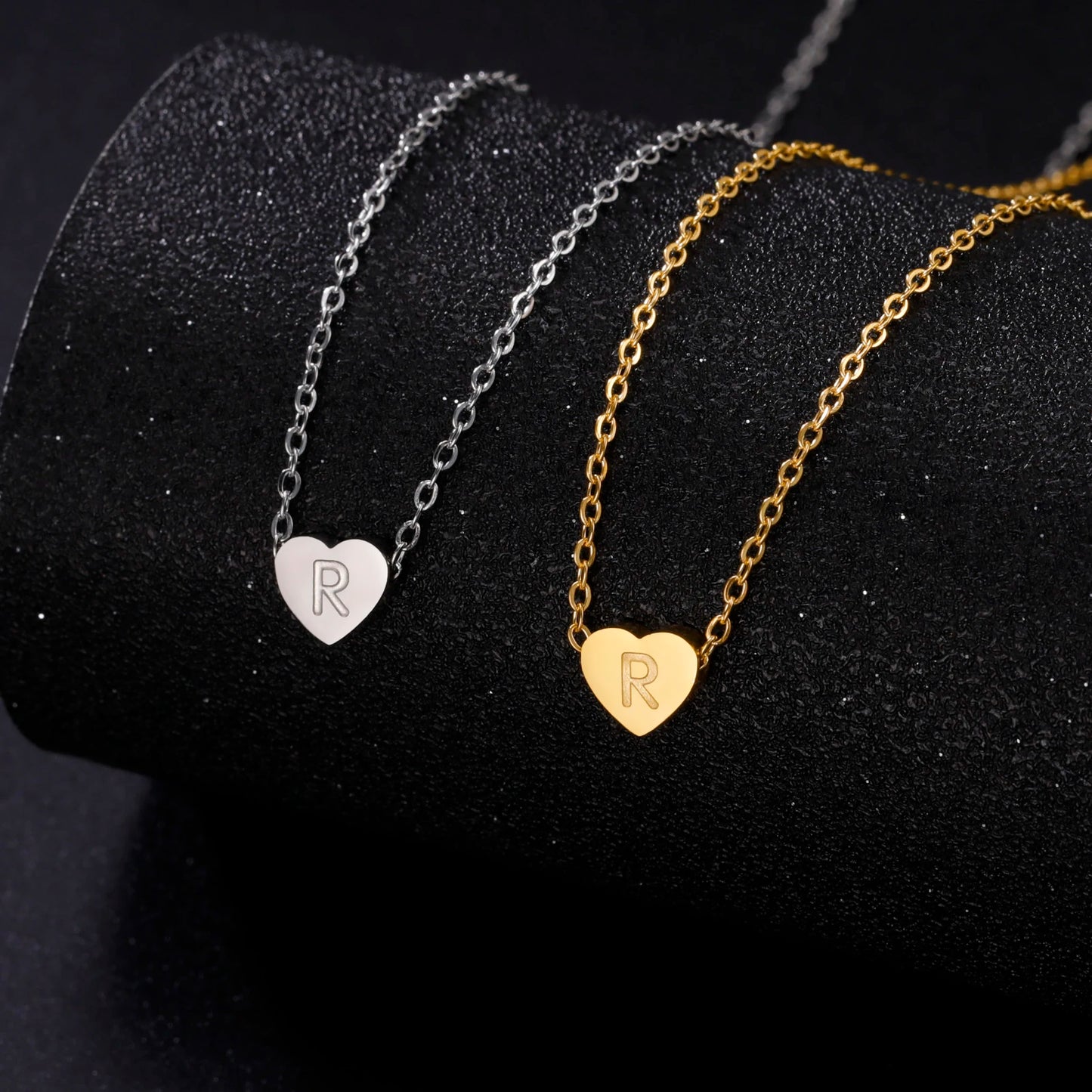 Lumen - Collier cœur avec lettre personnalisé