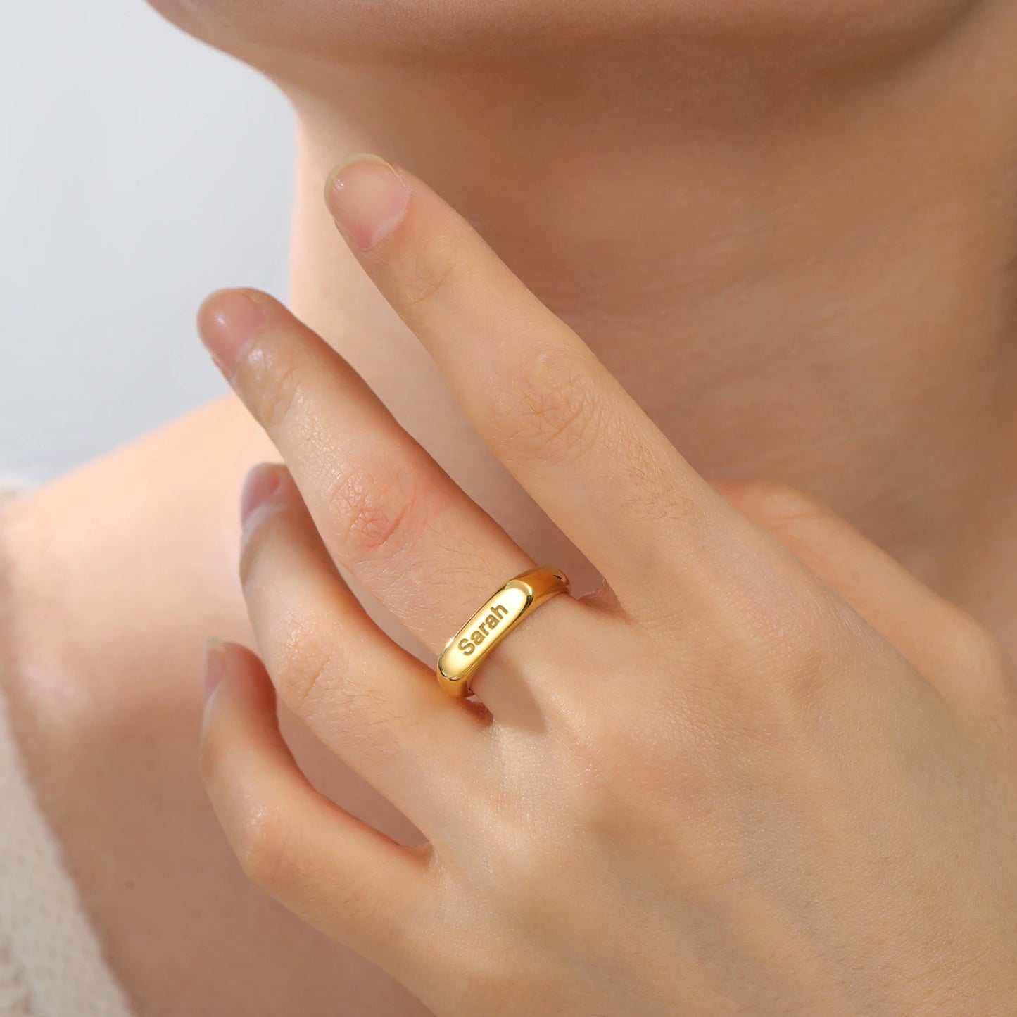 Regale - Bague avec texte et symboles personnalisée