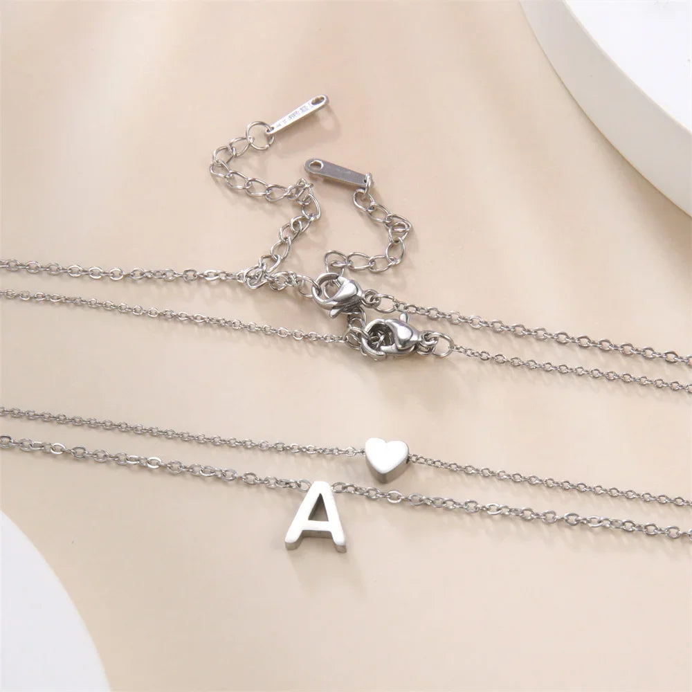 Carmen - Collier avec lettre et cœur personnalisé